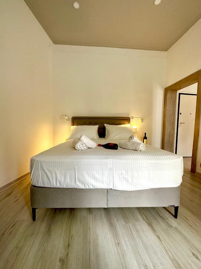 Travelers Luxury Suites, Studios & Apartments Corfu  Exterior photo
