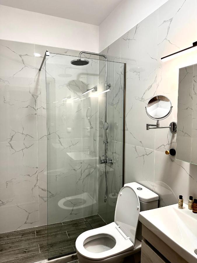 Travelers Luxury Suites, Studios & Apartments Corfu  Exterior photo