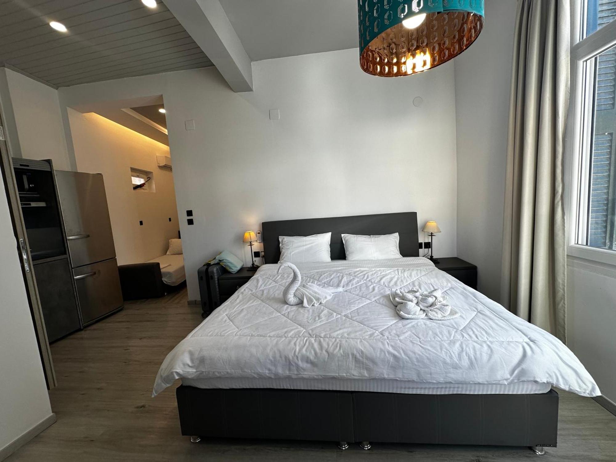 Travelers Luxury Suites, Studios & Apartments Corfu  Exterior photo