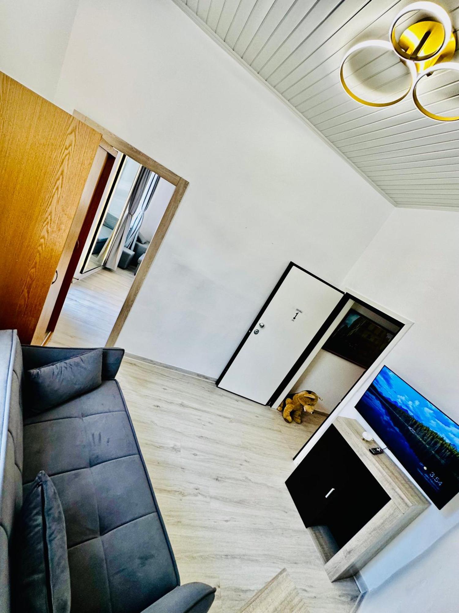 Travelers Luxury Suites, Studios & Apartments Corfu  Exterior photo