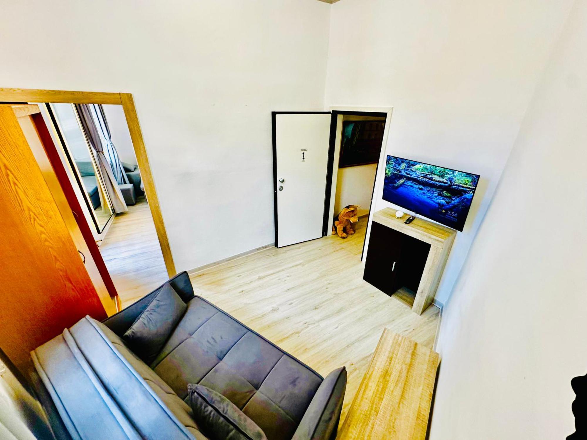 Travelers Luxury Suites, Studios & Apartments Corfu  Exterior photo
